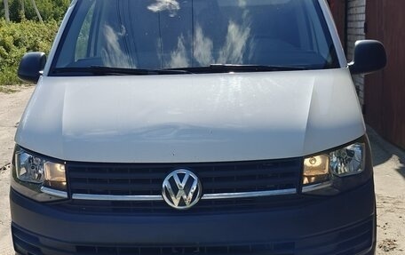 Volkswagen Caravelle T6 рестайлинг, 2019 год, 2 700 000 рублей, 22 фотография