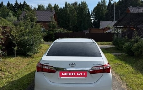 Toyota Corolla, 2014 год, 1 400 000 рублей, 4 фотография