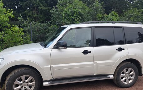 Mitsubishi Pajero IV, 2021 год, 4 000 000 рублей, 2 фотография