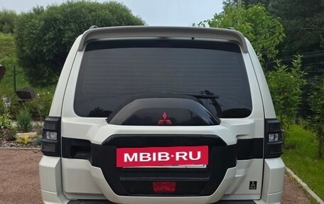 Mitsubishi Pajero IV, 2021 год, 4 000 000 рублей, 3 фотография