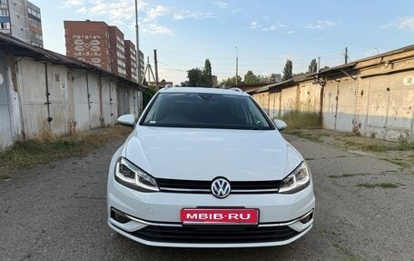 Volkswagen Golf VII, 2018 год, 1 700 000 рублей, 1 фотография
