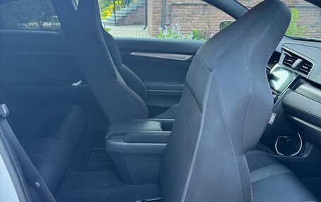 Honda Civic IX, 2017 год, 2 400 000 рублей, 11 фотография
