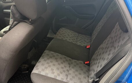 Ford Focus II рестайлинг, 2005 год, 400 000 рублей, 12 фотография