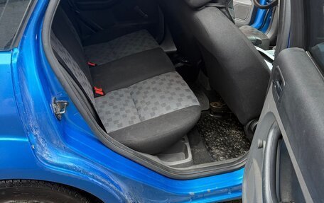Ford Focus II рестайлинг, 2005 год, 400 000 рублей, 15 фотография