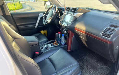 Toyota Land Cruiser Prado 150 рестайлинг 2, 2016 год, 4 350 000 рублей, 9 фотография