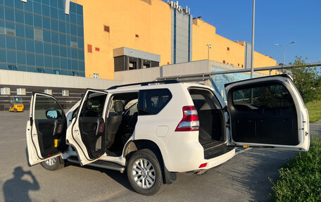 Toyota Land Cruiser Prado 150 рестайлинг 2, 2016 год, 4 350 000 рублей, 3 фотография