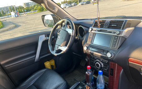 Toyota Land Cruiser Prado 150 рестайлинг 2, 2016 год, 4 350 000 рублей, 10 фотография