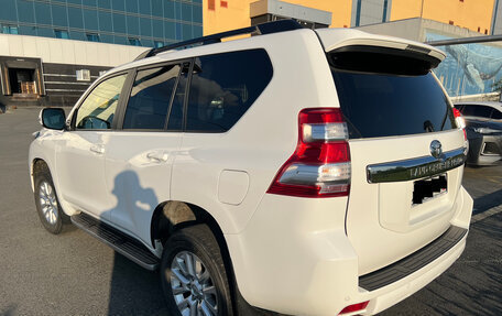 Toyota Land Cruiser Prado 150 рестайлинг 2, 2016 год, 4 350 000 рублей, 12 фотография