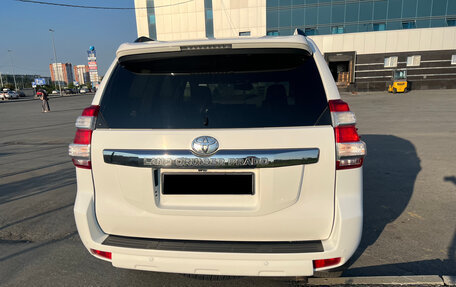 Toyota Land Cruiser Prado 150 рестайлинг 2, 2016 год, 4 350 000 рублей, 11 фотография