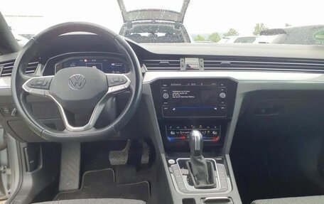 Volkswagen Passat B8 рестайлинг, 2023 год, 2 340 000 рублей, 7 фотография