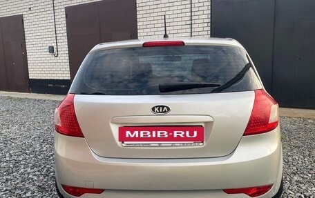 KIA cee'd I рестайлинг, 2010 год, 720 000 рублей, 6 фотография