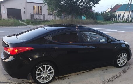 Hyundai Elantra V, 2011 год, 730 000 рублей, 4 фотография