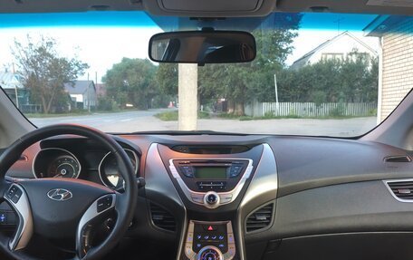 Hyundai Elantra V, 2011 год, 730 000 рублей, 11 фотография