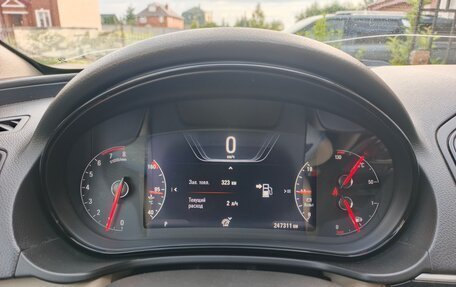 Opel Insignia II рестайлинг, 2014 год, 1 390 000 рублей, 14 фотография