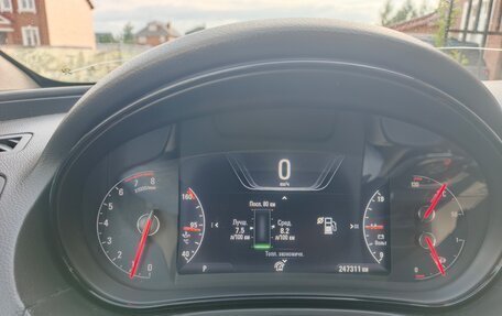 Opel Insignia II рестайлинг, 2014 год, 1 390 000 рублей, 16 фотография