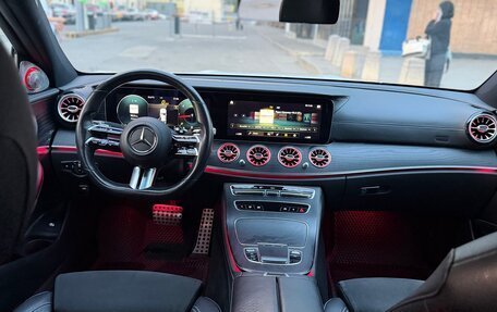 Mercedes-Benz E-Класс, 2021 год, 3 690 000 рублей, 9 фотография