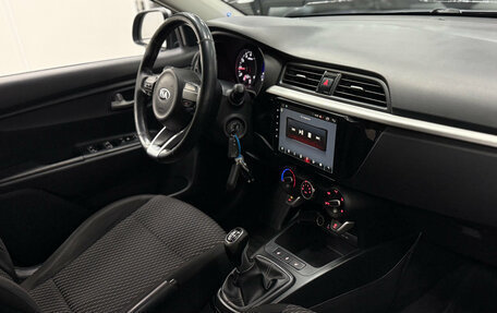 KIA Rio IV, 2017 год, 1 200 000 рублей, 8 фотография