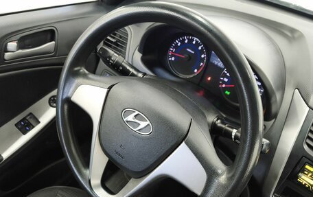 Hyundai Solaris II рестайлинг, 2014 год, 969 000 рублей, 11 фотография