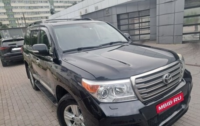 Toyota Land Cruiser 200, 2013 год, 3 860 000 рублей, 1 фотография