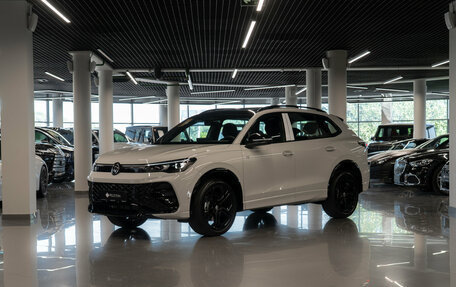 Volkswagen Tiguan, 2026 год, 4 900 000 рублей, 1 фотография