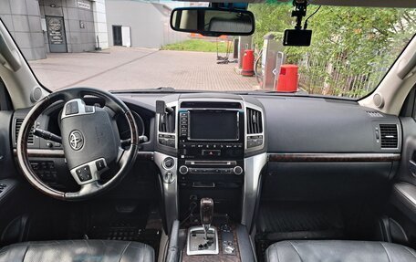 Toyota Land Cruiser 200, 2013 год, 3 860 000 рублей, 12 фотография