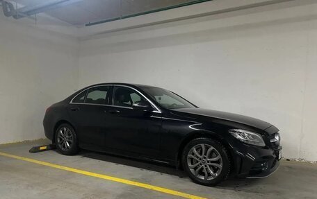 Mercedes-Benz C-Класс, 2019 год, 2 300 000 рублей, 4 фотография