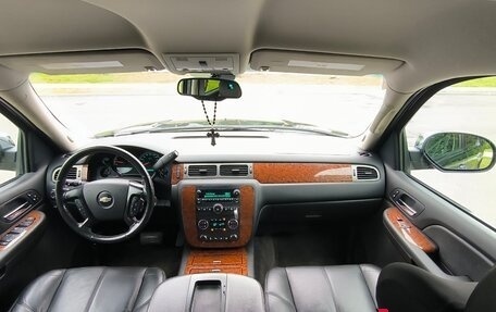 Chevrolet Tahoe III, 2008 год, 1 800 000 рублей, 8 фотография