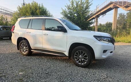 Toyota Land Cruiser Prado 150 рестайлинг 2, 2018 год, 5 450 000 рублей, 4 фотография