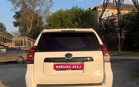 Toyota Land Cruiser Prado 150 рестайлинг 2, 2018 год, 5 450 000 рублей, 6 фотография