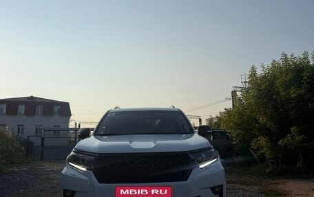 Toyota Land Cruiser Prado 150 рестайлинг 2, 2018 год, 5 450 000 рублей, 9 фотография
