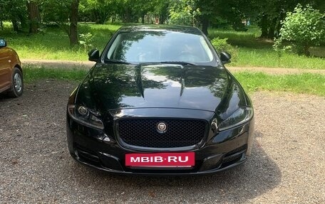 Jaguar XJ IV (X351), 2011 год, 1 690 000 рублей, 5 фотография