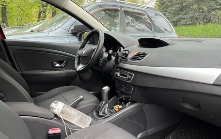 Renault Megane III, 2011 год, 650 000 рублей, 18 фотография