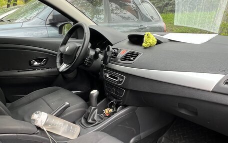 Renault Megane III, 2011 год, 650 000 рублей, 17 фотография
