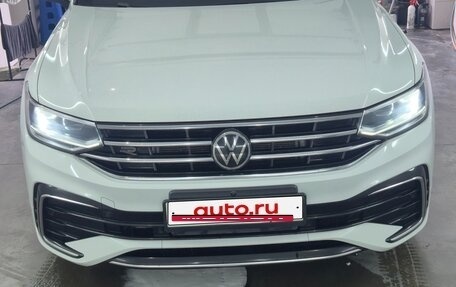 Volkswagen Tiguan II, 2023 год, 3 650 000 рублей, 3 фотография