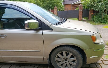 Chrysler Voyager IV, 2008 год, 870 000 рублей, 4 фотография