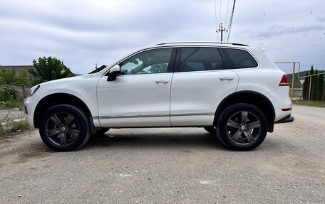 Volkswagen Touareg III, 2012 год, 2 690 000 рублей, 8 фотография