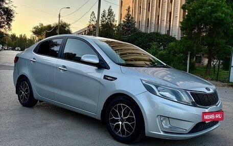 KIA Rio III рестайлинг, 2014 год, 820 000 рублей, 3 фотография