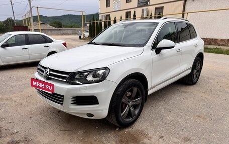 Volkswagen Touareg III, 2012 год, 2 690 000 рублей, 6 фотография