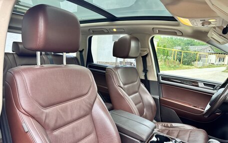 Volkswagen Touareg III, 2012 год, 2 690 000 рублей, 12 фотография