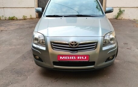 Toyota Avensis III рестайлинг, 2008 год, 1 200 000 рублей, 2 фотография