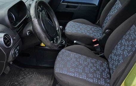 Ford Fusion I, 2005 год, 320 000 рублей, 7 фотография