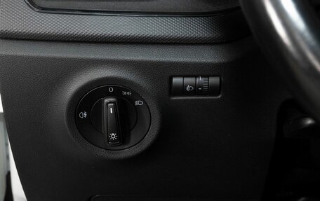 Volkswagen Polo VI (EU Market), 2021 год, 1 590 000 рублей, 16 фотография