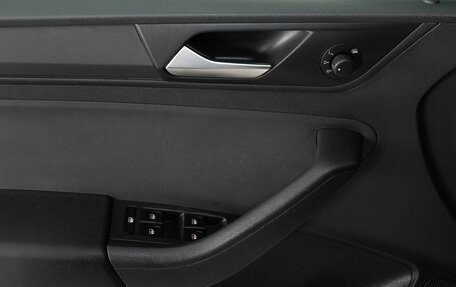Volkswagen Polo VI (EU Market), 2021 год, 1 590 000 рублей, 17 фотография