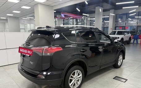 Toyota RAV4, 2018 год, 2 900 000 рублей, 8 фотография