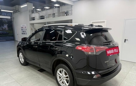 Toyota RAV4, 2018 год, 2 900 000 рублей, 7 фотография