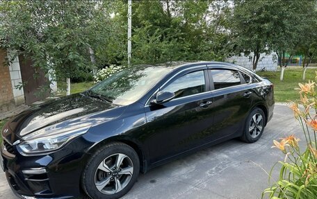 KIA Cerato IV, 2019 год, 1 690 000 рублей, 2 фотография