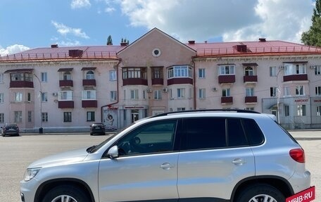 Volkswagen Tiguan I, 2011 год, 1 300 000 рублей, 2 фотография