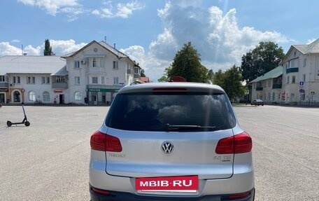 Volkswagen Tiguan I, 2011 год, 1 300 000 рублей, 4 фотография
