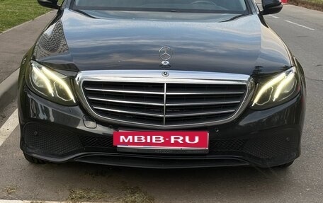 Mercedes-Benz E-Класс, 2019 год, 2 670 000 рублей, 5 фотография