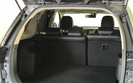 Mitsubishi Outlander III рестайлинг 3, 2016 год, 1 990 000 рублей, 20 фотография